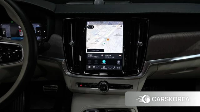 Volvo S90 2024 Серебристо-серый из Кореи, фото 5