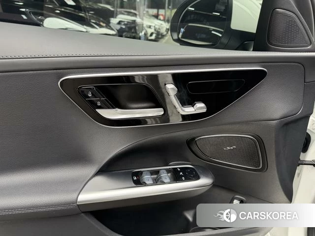 Mercedes-Benz C-class 2024 Белый из Китая, фото 5
