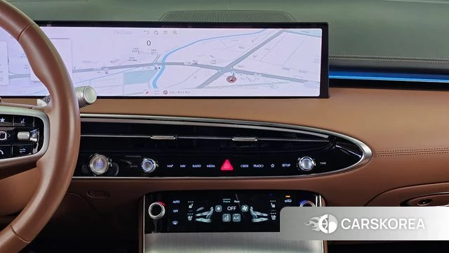 Genesis GV70 2025 Белый из Кореи, фото 5