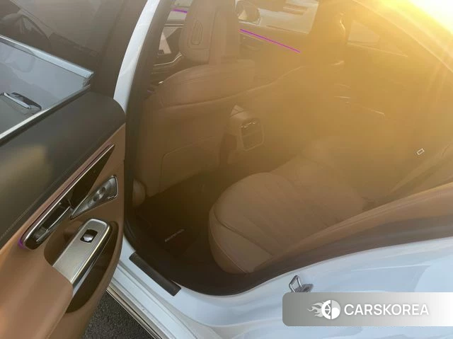 Mercedes-Benz E-Class W214 2024 Белый из Кореи, фото 5