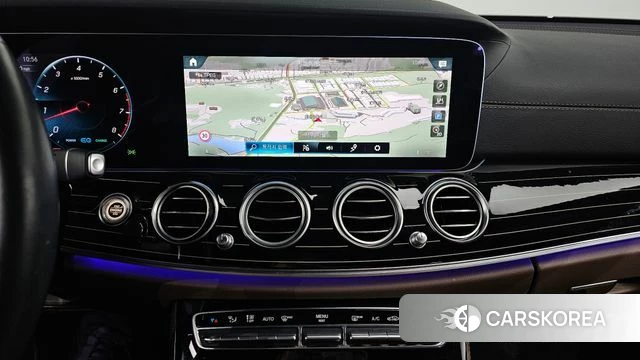 Mercedes-Benz E-Class W213 2021 Белый из Кореи, фото 5