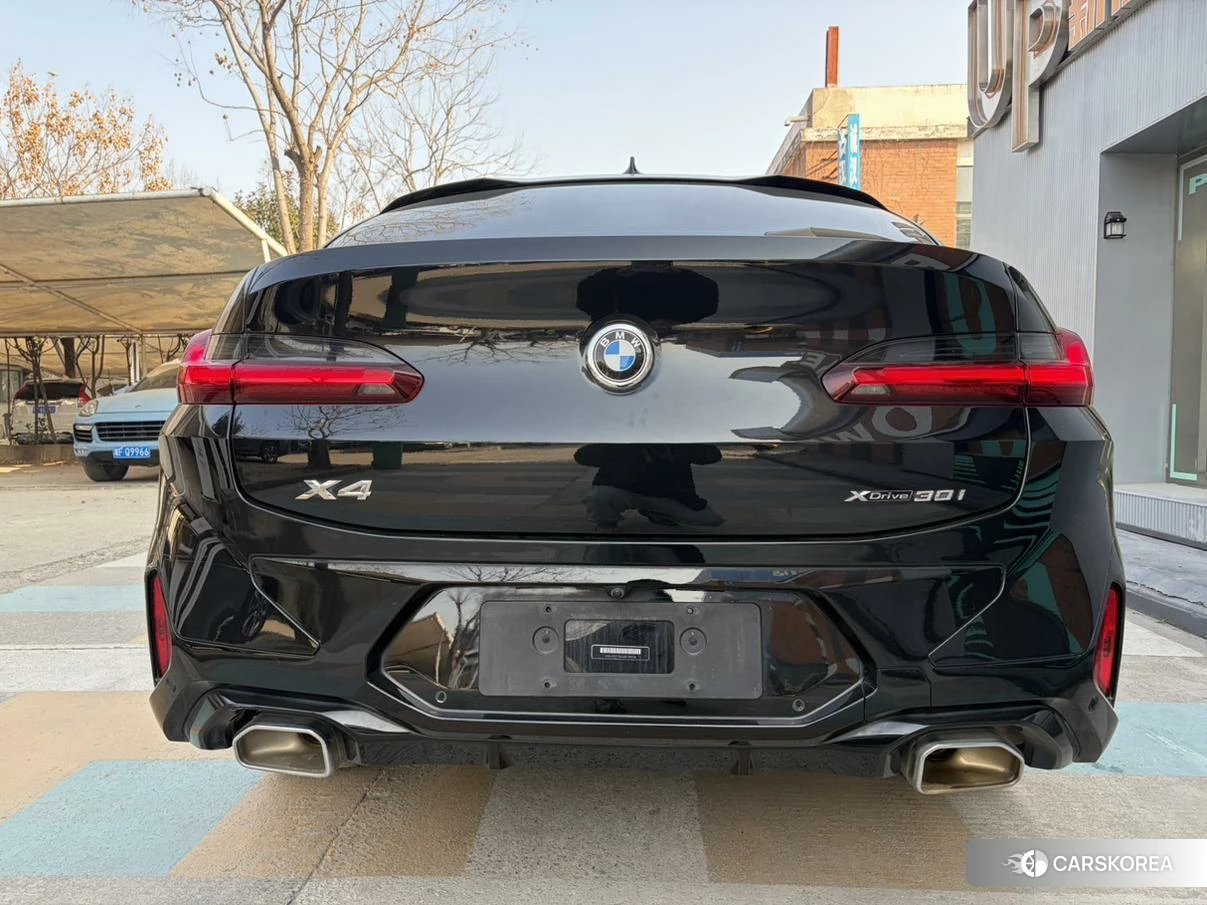 BMW X4 2021 Черный из Китая, фото 5