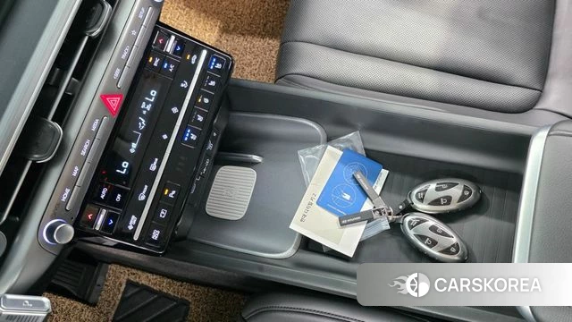Hyundai Grandeur Hybrid (GN7) 2023 Черный из Кореи, фото 5