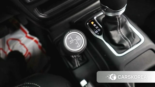 Jeep Wrangler (JL) 2023 Белый из Кореи, фото 5