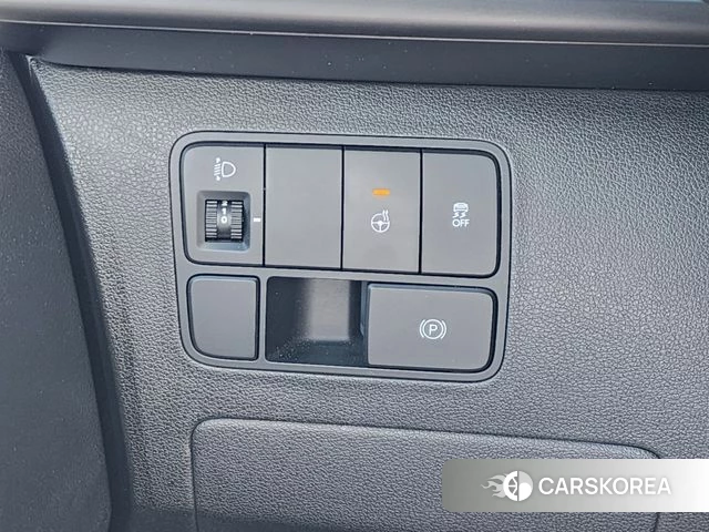 Hyundai Staria 2023 Белый из Кореи, фото 5