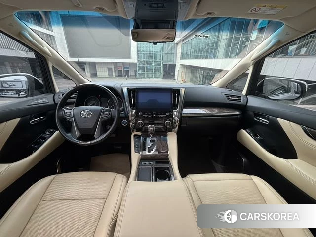 Toyota Alphard 2021 Белый из Китая, фото 5