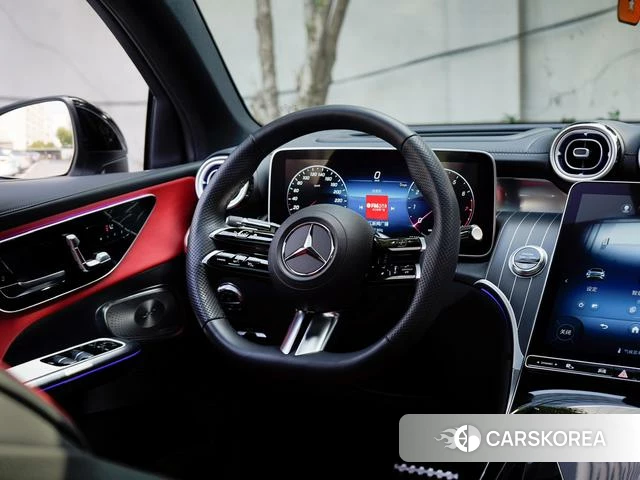 Mercedes-Benz GLC 2024 Белый из Китая, фото 5