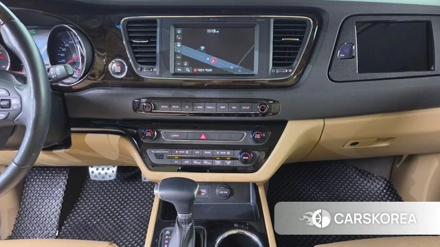 Kia The New Carnival 2019 Черный из Кореи, фото 5
