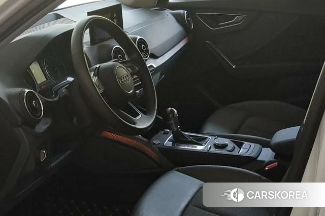 Audi Q2L 2020 Белый из Китая, фото 5