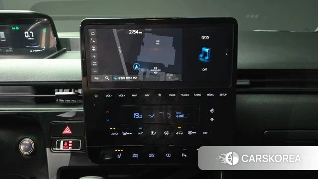 Hyundai Staria 2024 Белый из Кореи, фото 5