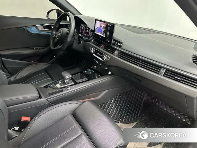 Audi A4L 2023 Белый из Китая, фото 5
