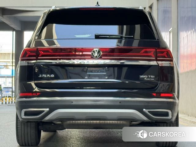 Volkswagen Teramont 2022 Черный из Китая, фото 5