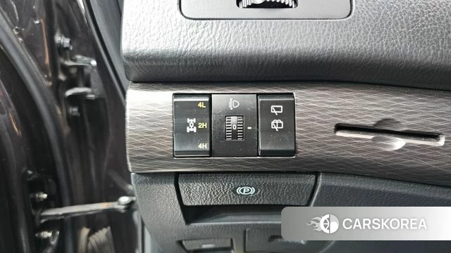 Ssangyong Korando Turismo 2018 Черный из Кореи, фото 5