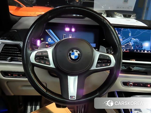 BMW X7 (G07) 2023 Белый из Кореи, фото 5