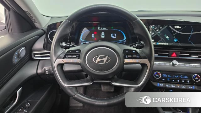 Hyundai The New Avante (CN7) 2023 Белый из Кореи, фото 5