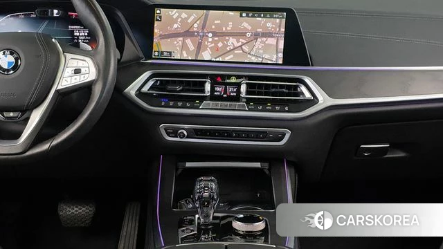 BMW X7 (G07) 2021 Черный из Кореи, фото 5