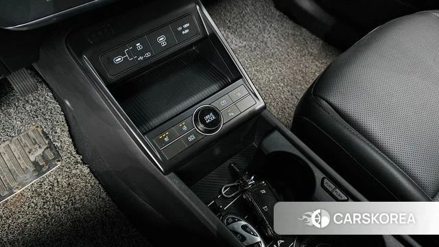 Hyundai Kona Hybrid (SX2) 2023 Белый из Кореи, фото 5