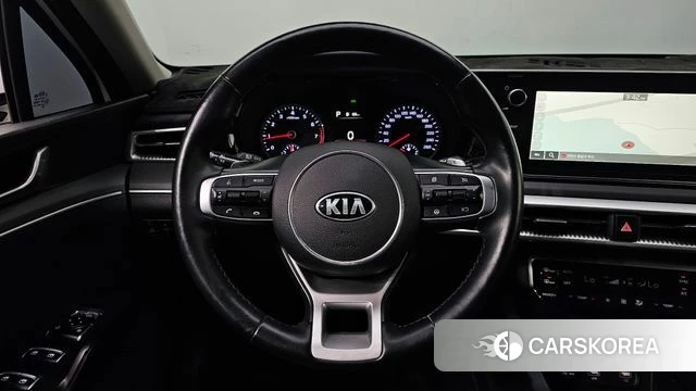 Kia K5 3rd generation 2021 Белый из Кореи, фото 5