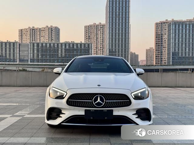Mercedes-Benz E-Class 2021 Белый из Китая, фото 5