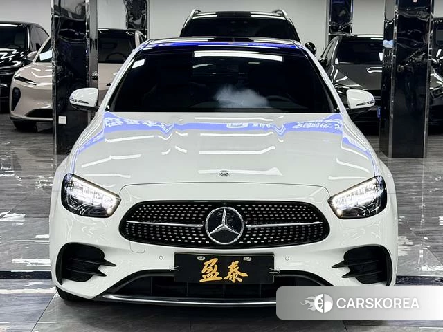 Mercedes-Benz E-Class 2022 Белый из Китая, фото 5