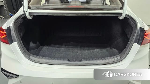 Kia Come New K3 2018 Белый из Кореи, фото 5