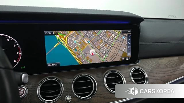 Mercedes-Benz E-Class W213 2019 Белый из Кореи, фото 5