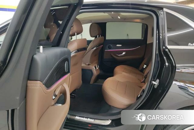 Mercedes-Benz E-Class 2020 Черный из Китая, фото 5