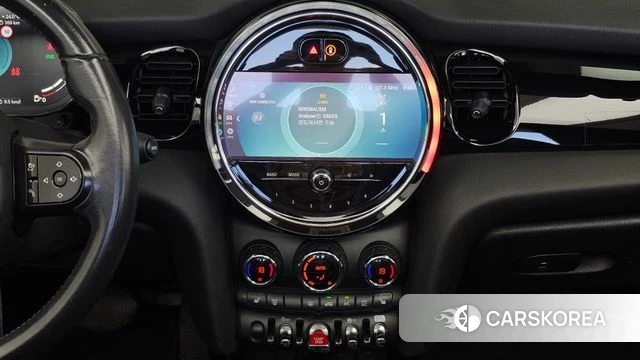 Mini Cooper Convertible 2021 Белый из Кореи, фото 5