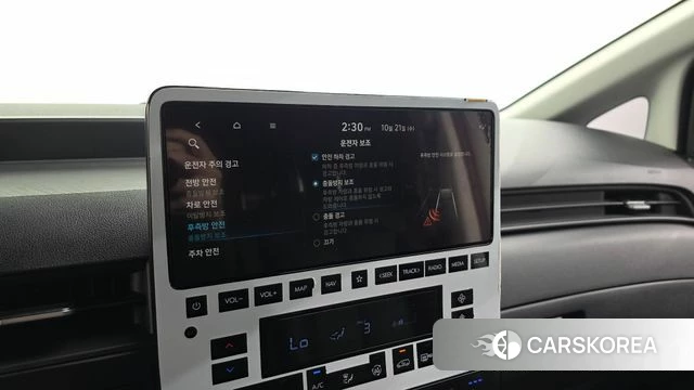 Hyundai Staria 2023 Белый из Кореи, фото 5