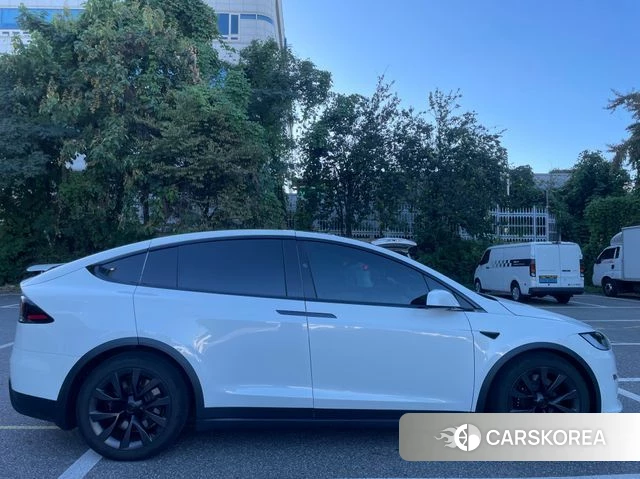 Tesla Model X 2023 Белый из Кореи, фото 5