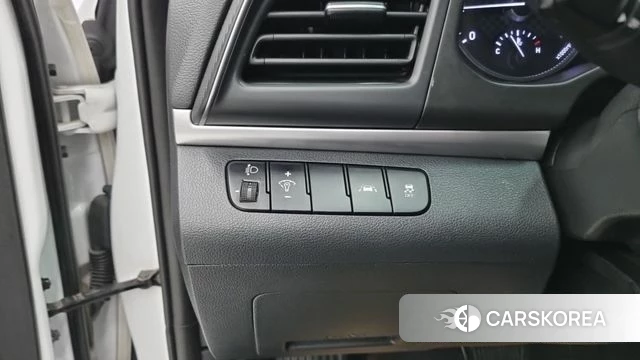 Hyundai The New Avante AD 2018 Белый из Кореи, фото 5