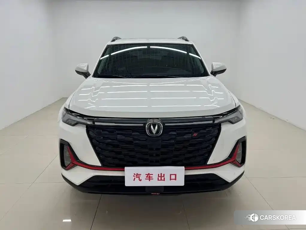 Chang'an CS35PLUS 2023 Белый из Китая, фото 5