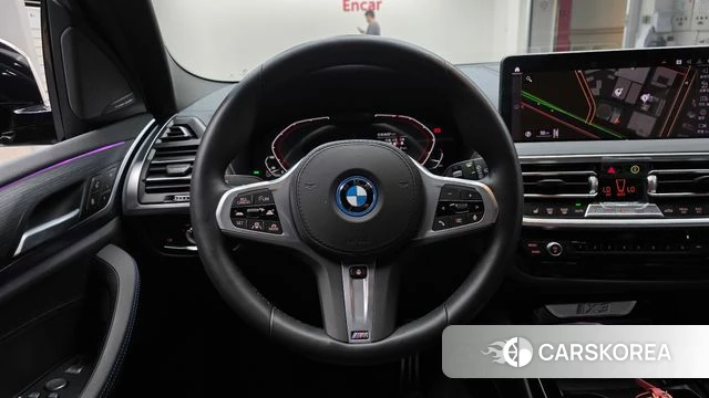 BMW iX3 2024 Песочный из Кореи, фото 5