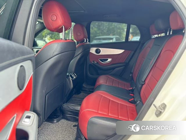 Mercedes-Benz GLC 2021 Белый из Китая, фото 5