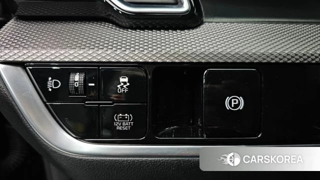 Kia Sportage 5th Generation Hybrid 2022 Черный из Кореи, фото 5