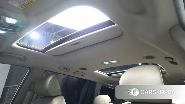 Kia The New Carnival 2018 Белый из Кореи, фото 5