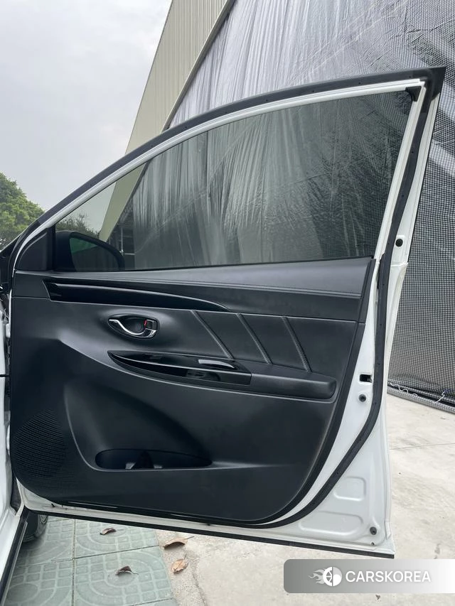 Toyota Yaris L 2021 Белый из Китая, фото 5