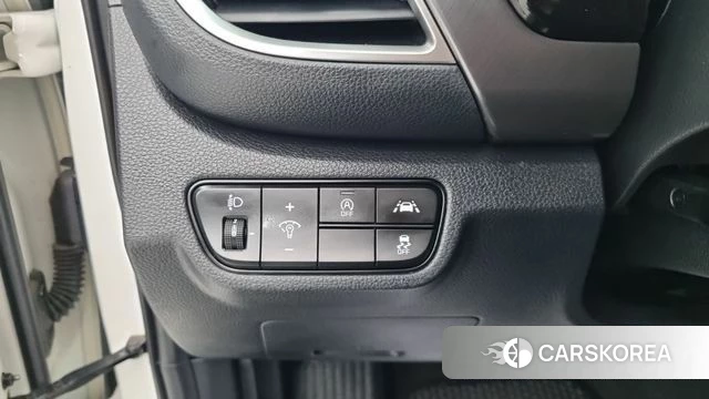 Kia Seltos 2019 Белый из Кореи, фото 5