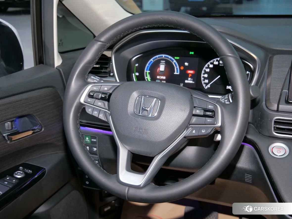 Honda Elysion 2023 Белый из Китая, фото 5