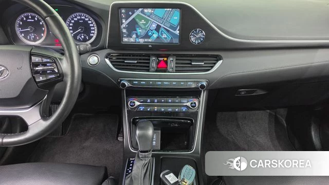 Hyundai Grandeur IG 2018 Белый из Кореи, фото 5