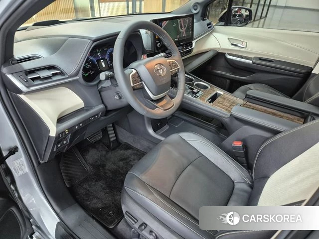 Toyota Sienna 4th Generation 2025 Серебряный из Кореи, фото 5