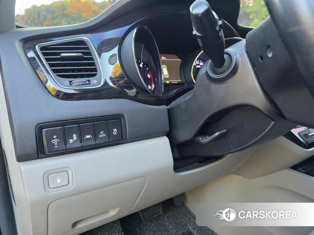 Kia The New Carnival 2019 Черный из Кореи, фото 5