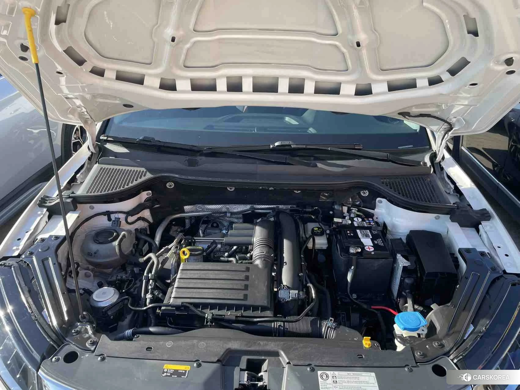 Skoda Karoq 2021 Белый из Китая, фото 5