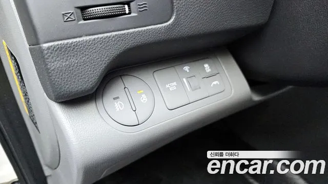 Hyundai The New Grand Starex 2019 Белый из Кореи, фото 5