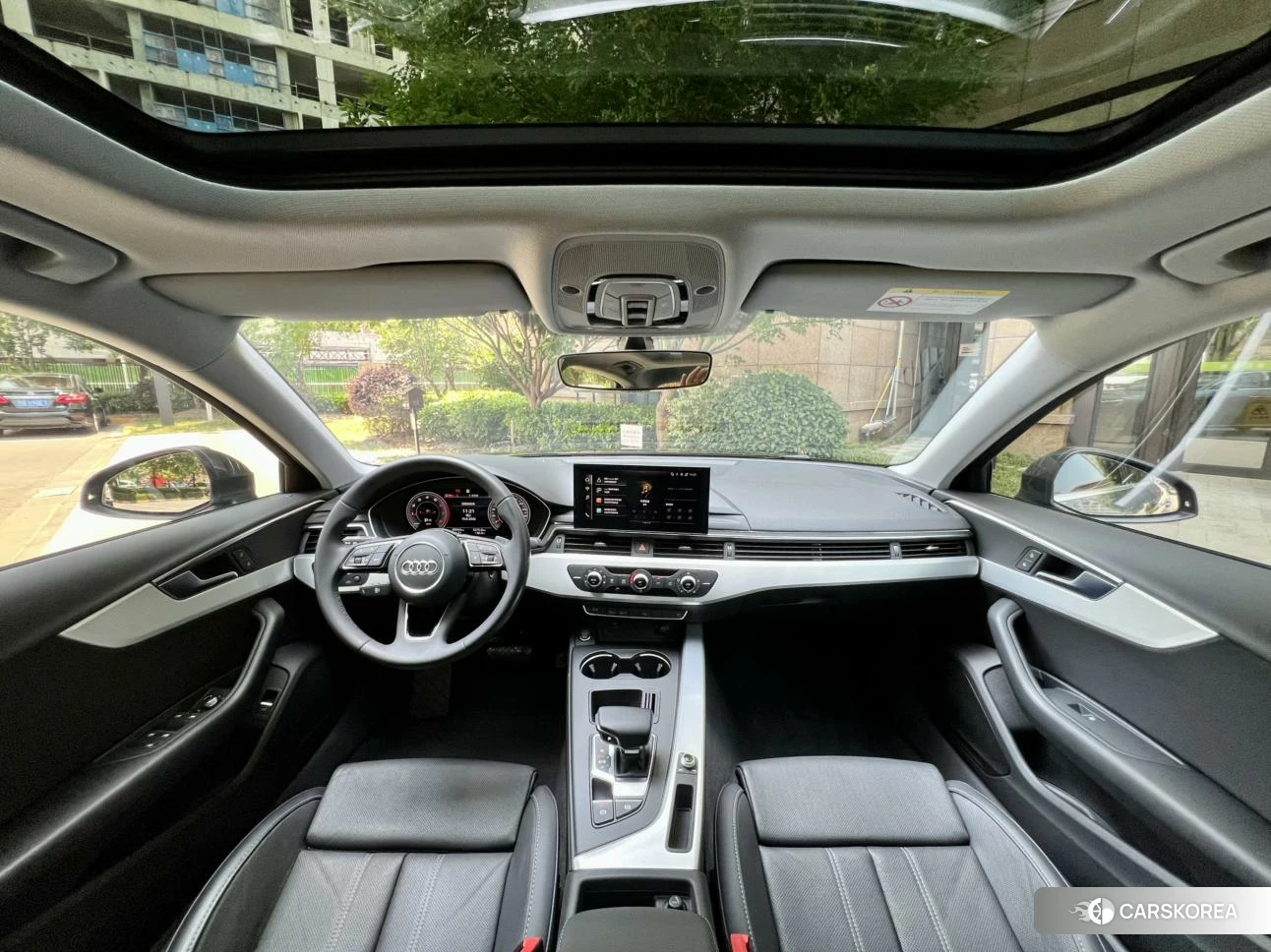 Audi A4L 2020 Темно-серый из Китая, фото 5