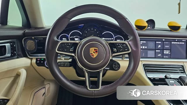 Porsche Panamera (971) 2018 Белый из Кореи, фото 5