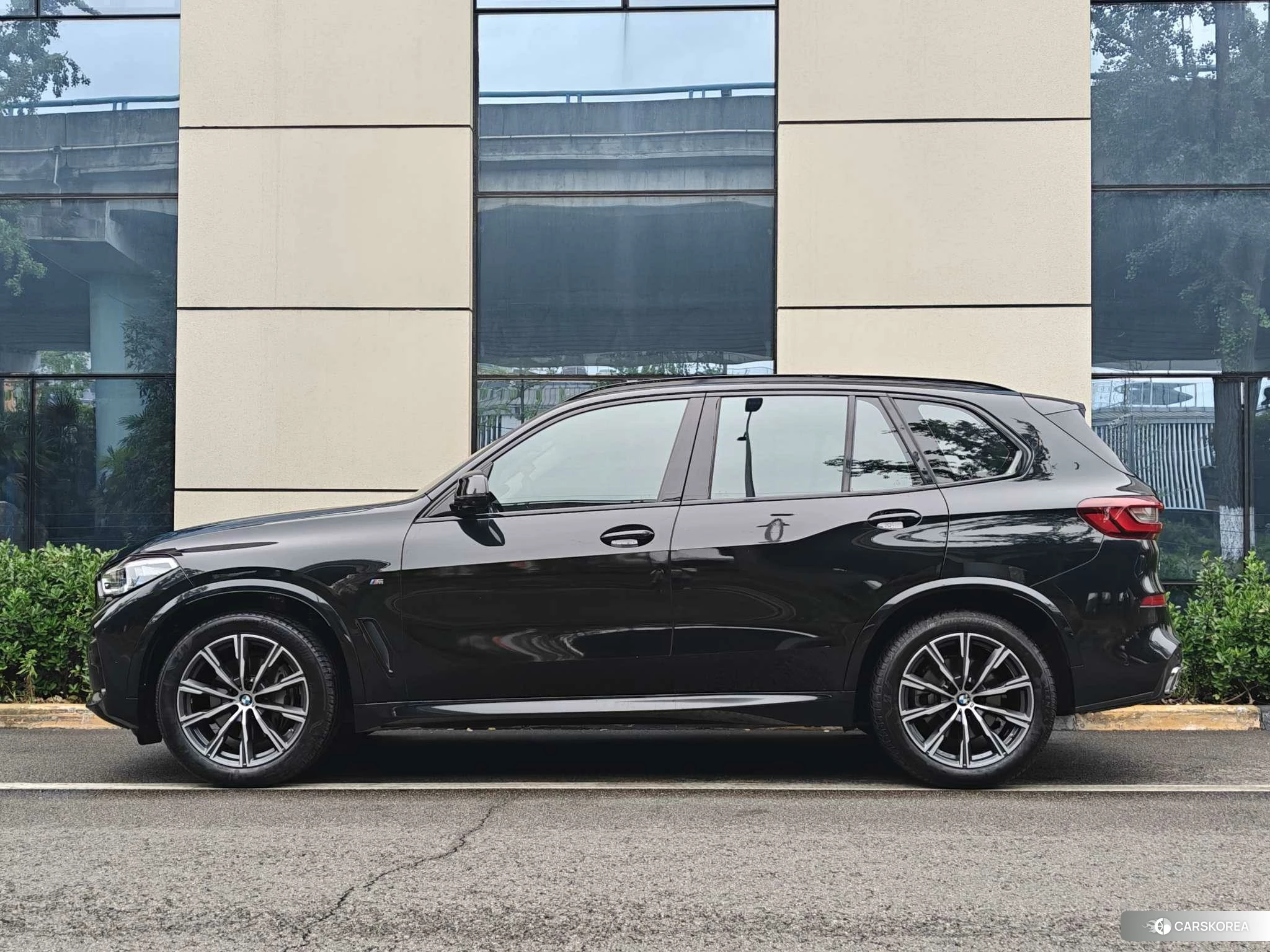 BMW X5 2021 Черный из Китая, фото 5