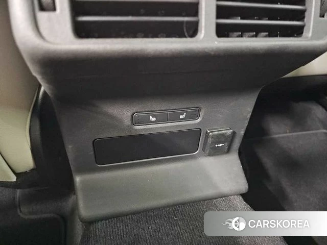 Land Rover Range Rover Velar 2022 Белый из Кореи, фото 5