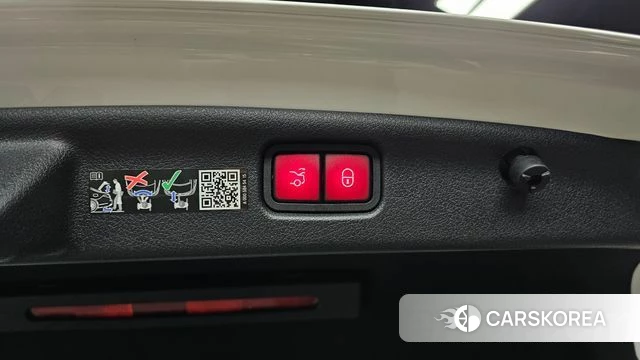 Mercedes-Benz C-Class W206 2026 Белый из Кореи, фото 5