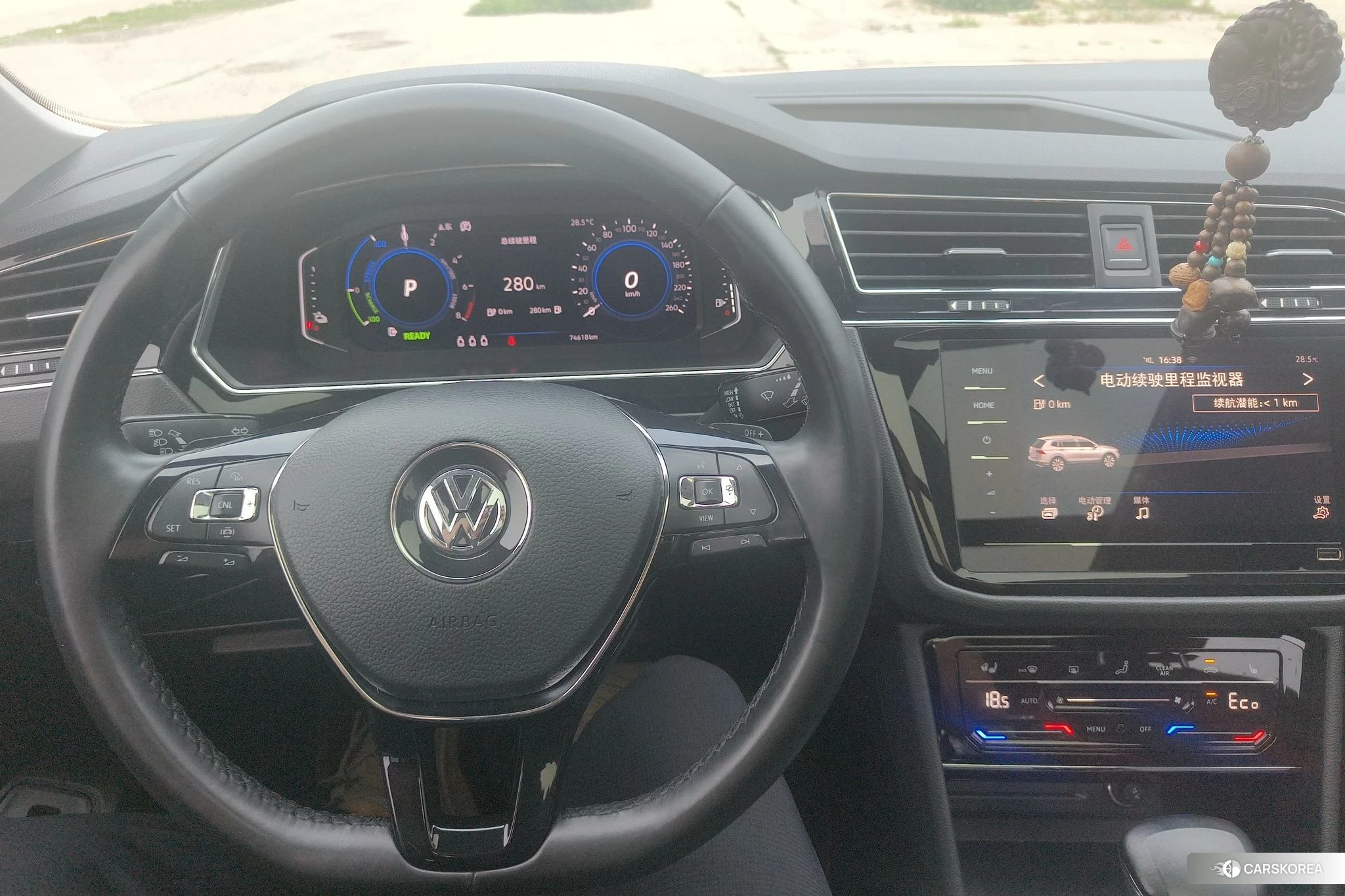 Volkswagen Tiguan L 2020 Темно-серый из Китая, фото 5